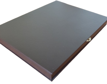 Подарочный футляр из кожзама